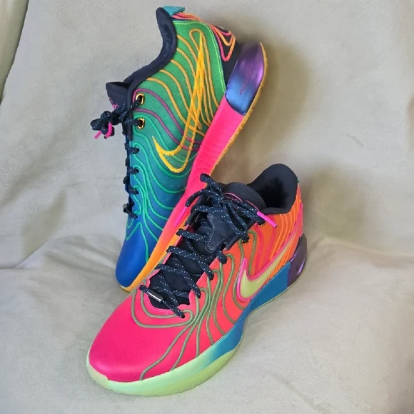 Nike Multicolor Wave Sneakers - Picture 11 of 13